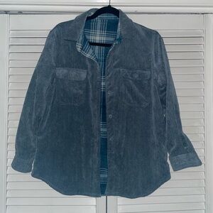 Women’s Corduroy/Fleece Reversible Shacket size Medium